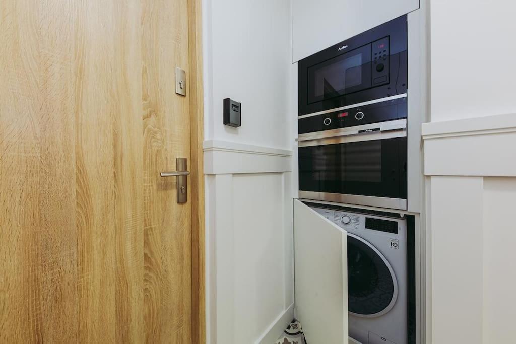 Lux Apartament W Centrum, Plac Konstytucji, Klimatyzacja, Widokowy Apartment Warsawa Bagian luar foto